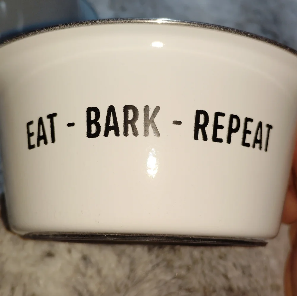 2 DOGGY PET BOWLS EAT BARK REPEAT/ GOOD DOG